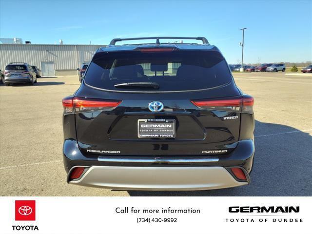 used 2022 Toyota Highlander Hybrid car, priced at $42,065