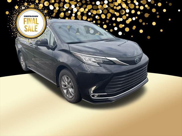 used 2022 Toyota Sienna car, priced at $29,454