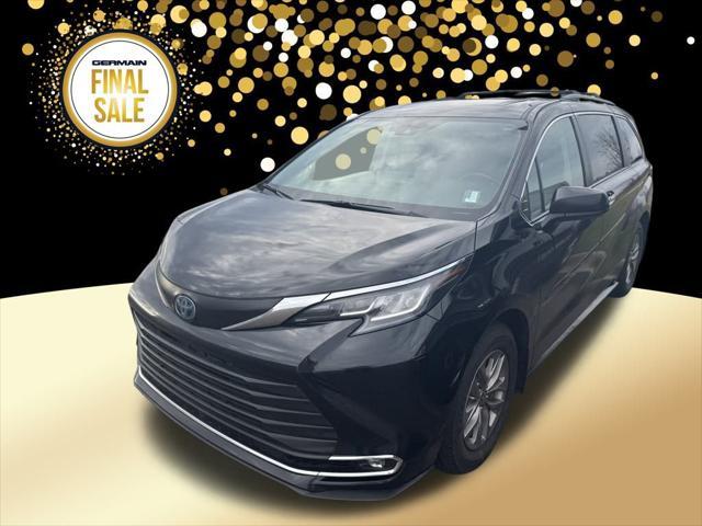 used 2022 Toyota Sienna car, priced at $29,454