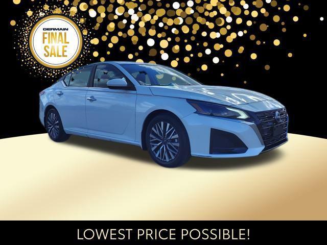 used 2023 Nissan Altima car, priced at $22,159