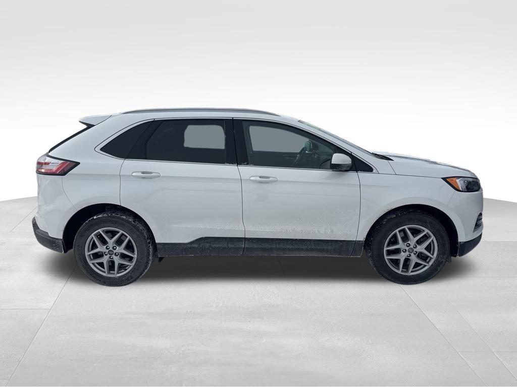 used 2024 Ford Edge car, priced at $26,999