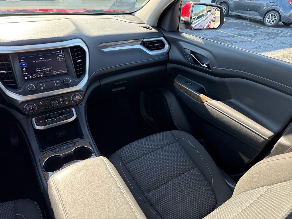 used 2023 GMC Acadia car, priced at $31,899