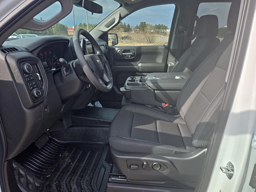new 2025 Chevrolet Silverado 1500 car, priced at $47,180