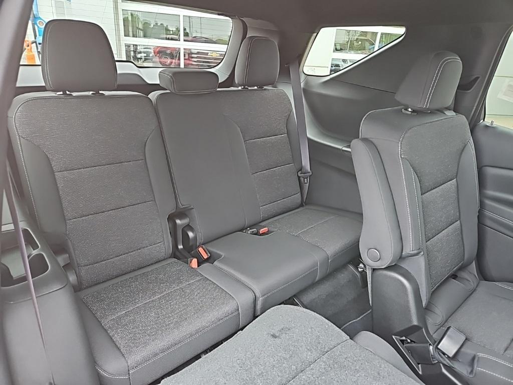 new 2025 Chevrolet Traverse car, priced at $44,690