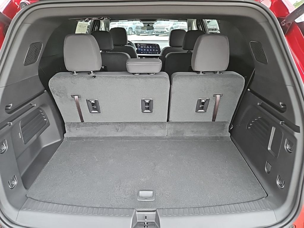 new 2025 Chevrolet Traverse car, priced at $44,690