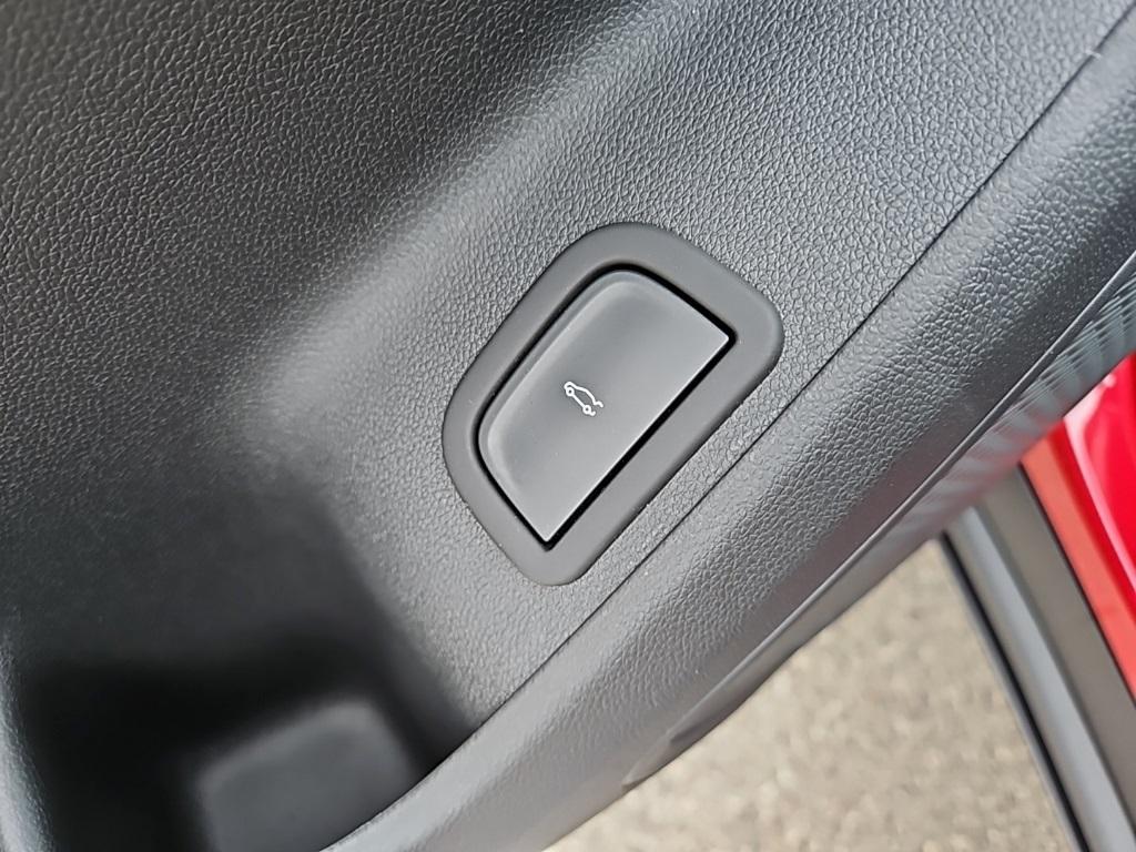 new 2025 Chevrolet Traverse car, priced at $44,690