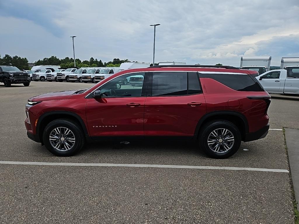 new 2025 Chevrolet Traverse car, priced at $44,690