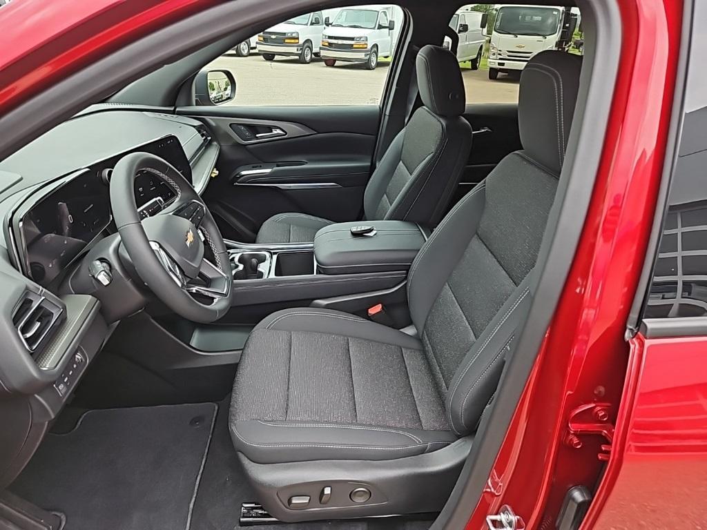 new 2025 Chevrolet Traverse car, priced at $44,690