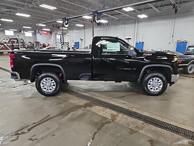 new 2025 Chevrolet Silverado 3500 car