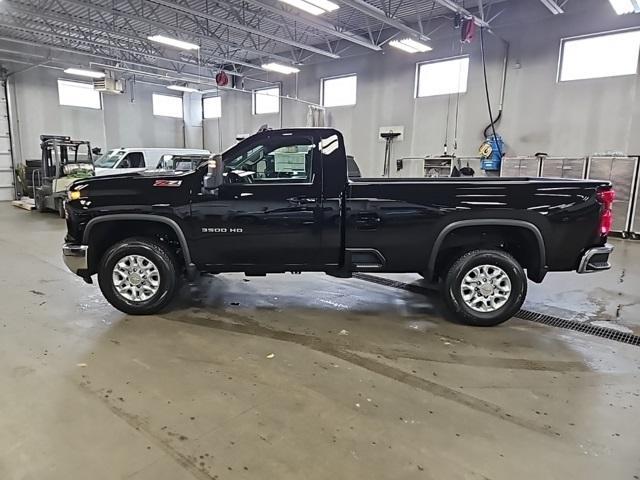 new 2025 Chevrolet Silverado 3500 car