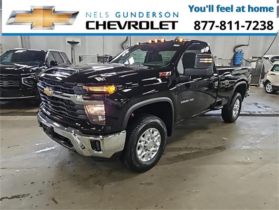 new 2025 Chevrolet Silverado 3500 car