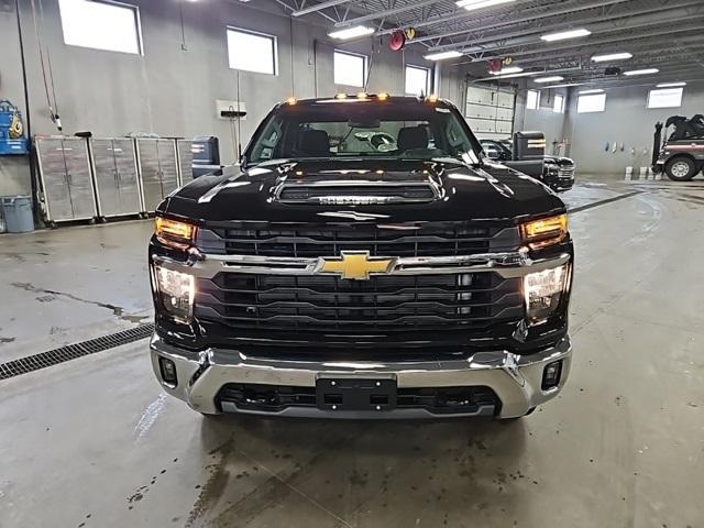 new 2025 Chevrolet Silverado 3500 car