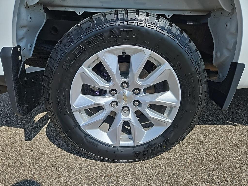 used 2022 Chevrolet Silverado 1500 Limited car, priced at $27,900
