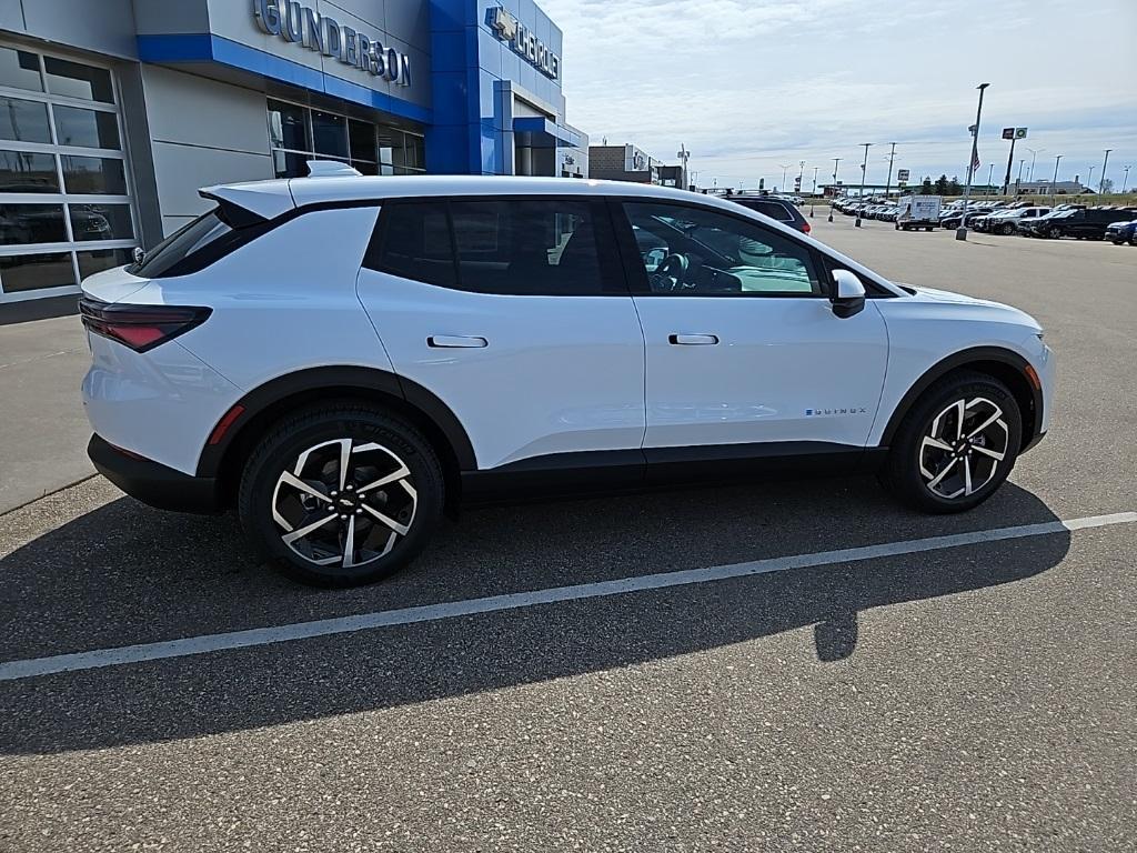 new 2025 Chevrolet Equinox EV car, priced at $35,790