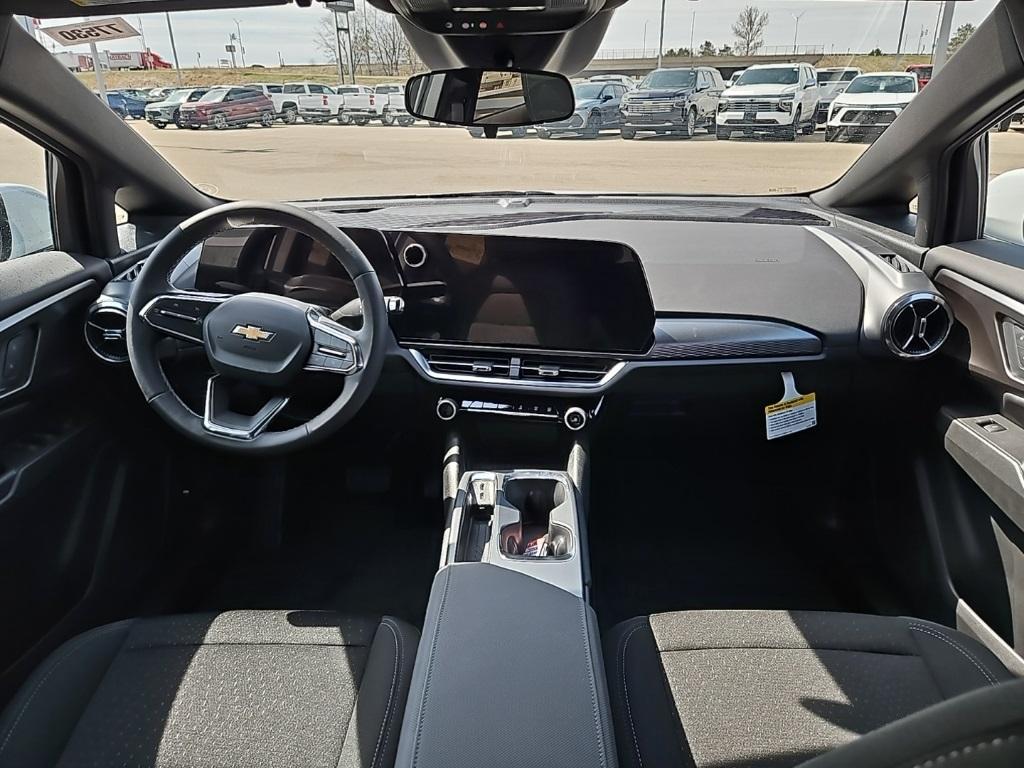 new 2025 Chevrolet Equinox EV car, priced at $35,790