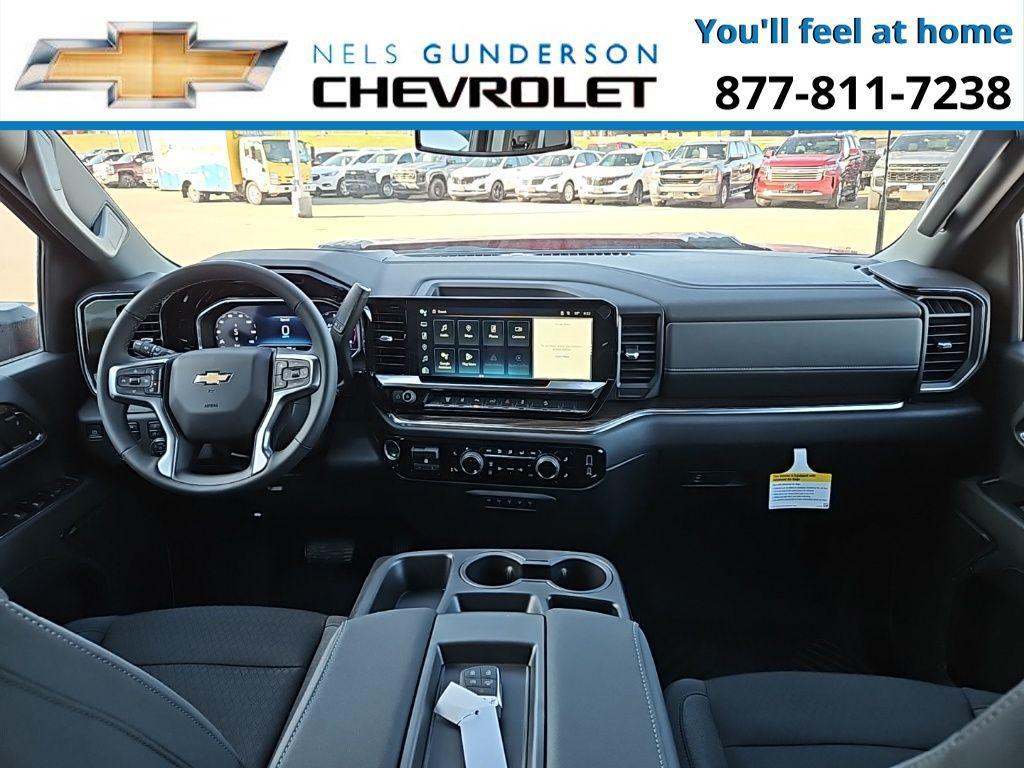 new 2024 Chevrolet Silverado 2500 car, priced at $70,400