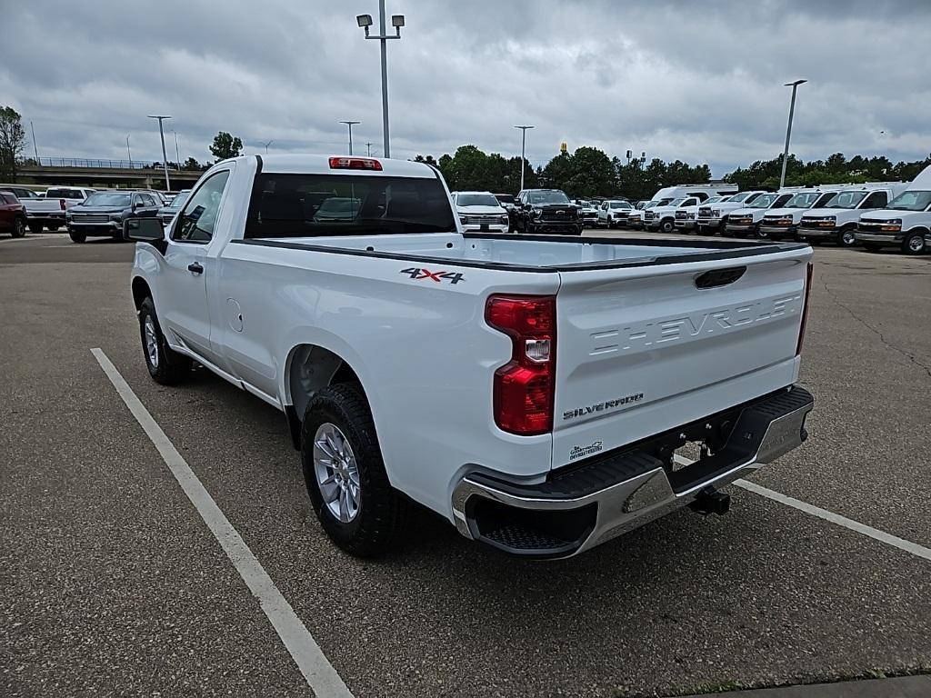 new 2025 Chevrolet Silverado 1500 car, priced at $42,260