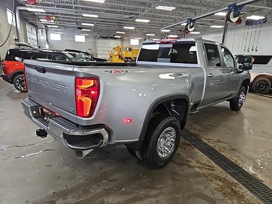 new 2025 Chevrolet Silverado 3500 car