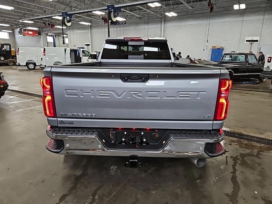 new 2025 Chevrolet Silverado 3500 car