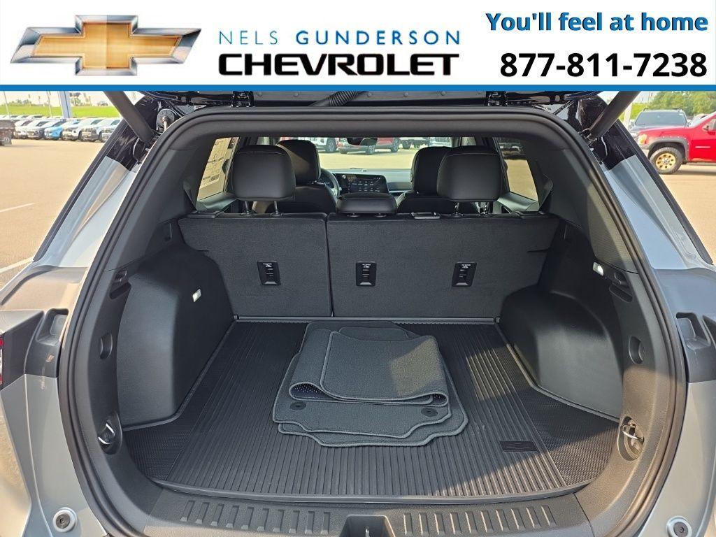 new 2026 Chevrolet Equinox car, priced at $34,900