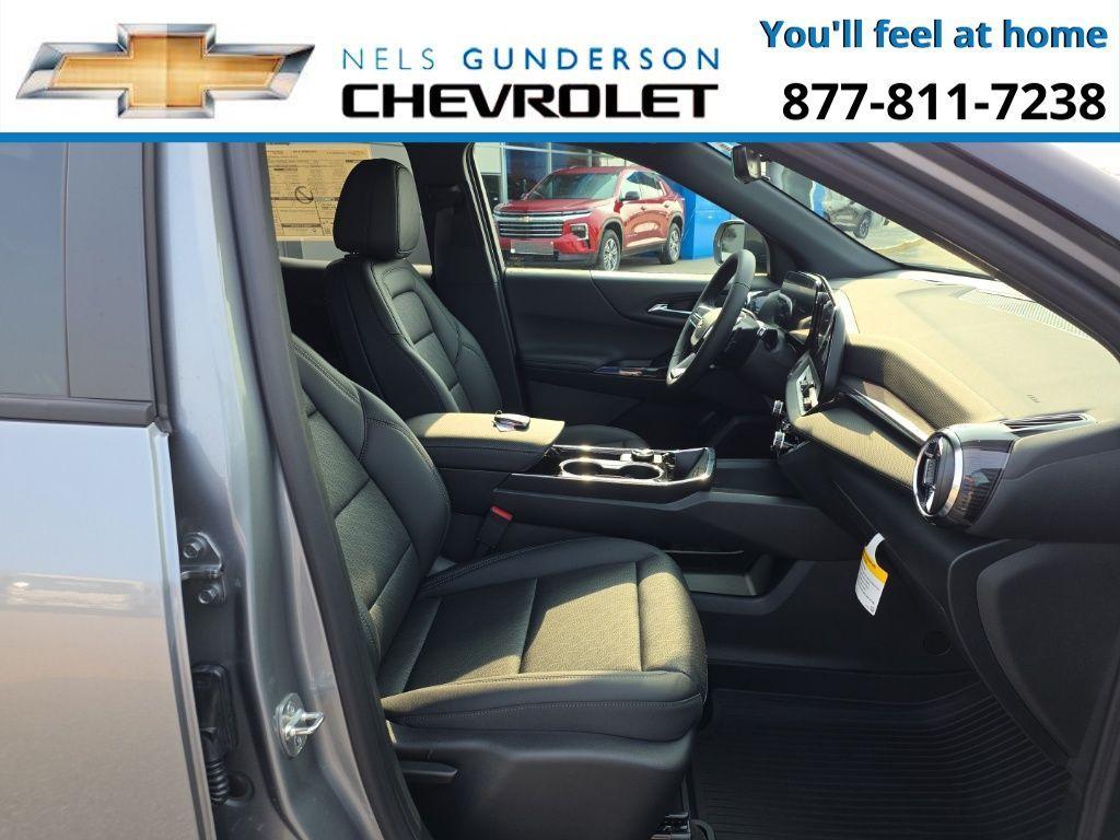 new 2026 Chevrolet Equinox car, priced at $34,900