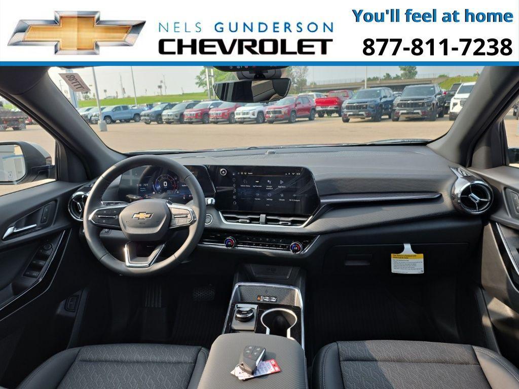 new 2026 Chevrolet Equinox car, priced at $34,900