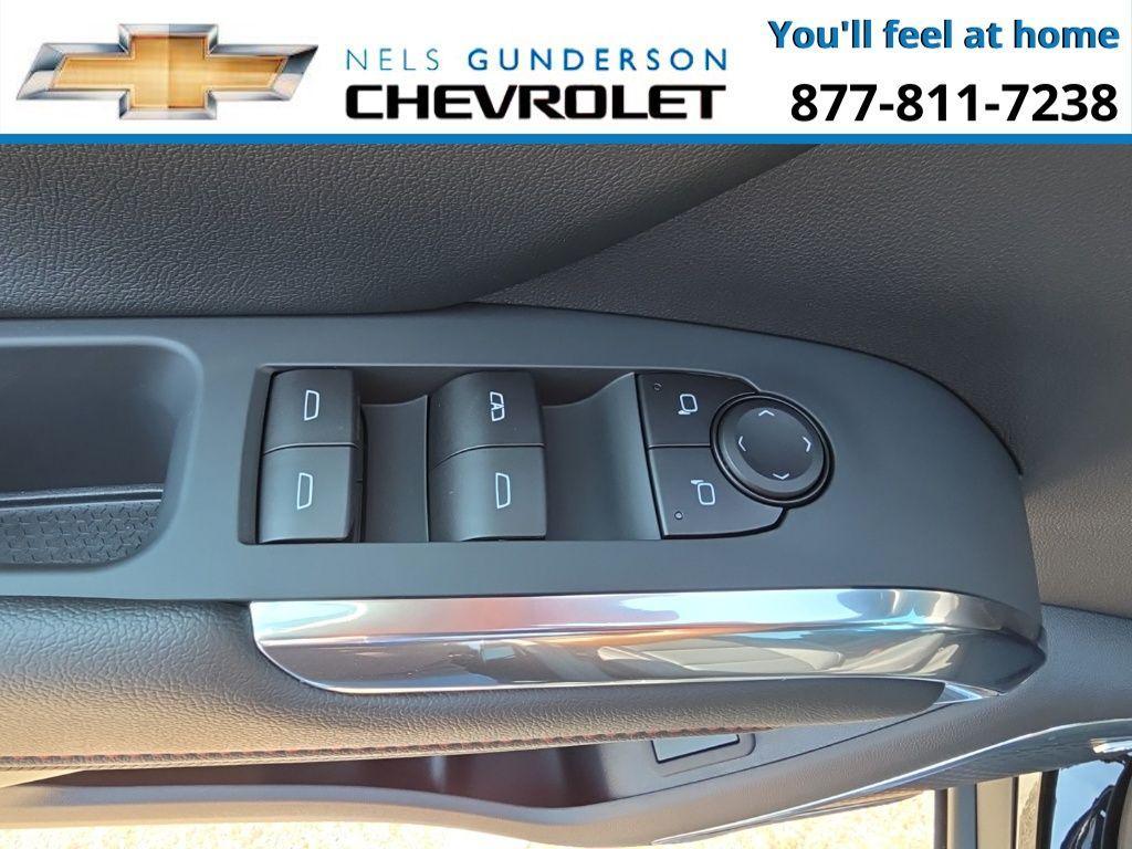 new 2026 Chevrolet Traverse car