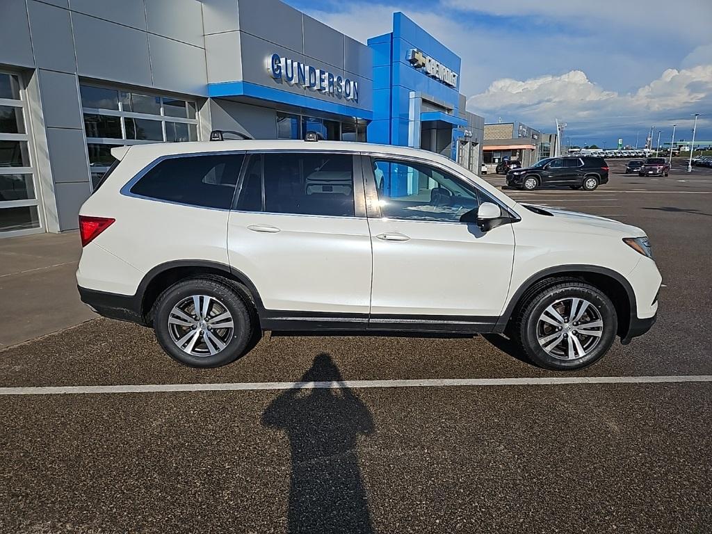 used 2017 Honda Pilot car, priced at $17,900