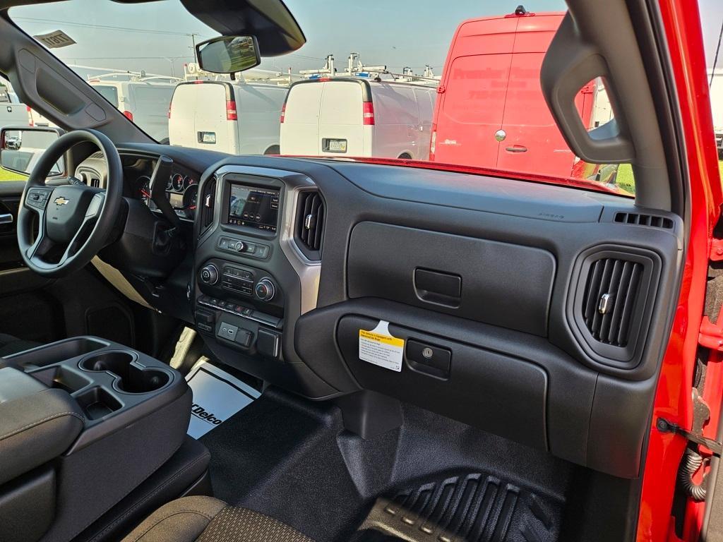 new 2025 Chevrolet Silverado 1500 car, priced at $42,060
