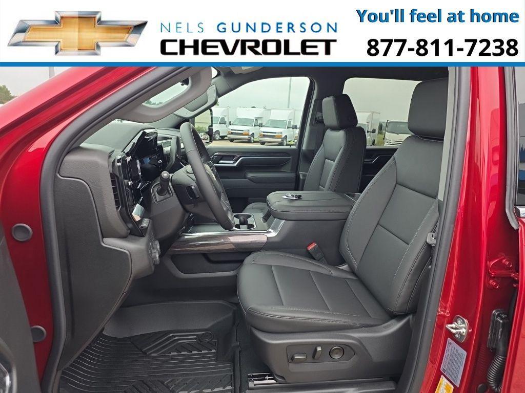 new 2026 Chevrolet Silverado 3500 car, priced at $71,900