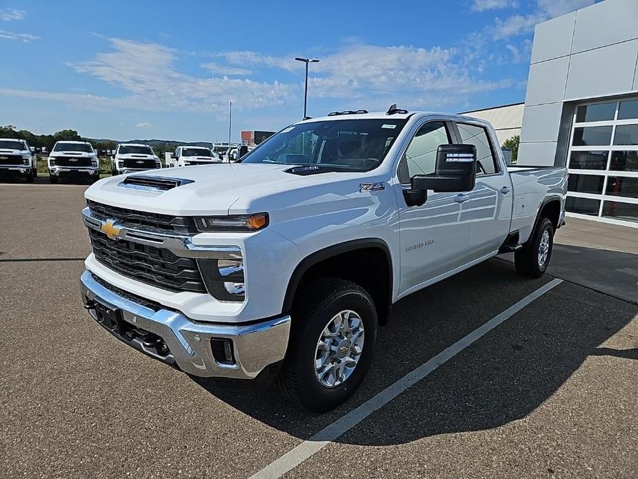 new 2025 Chevrolet Silverado 3500 car