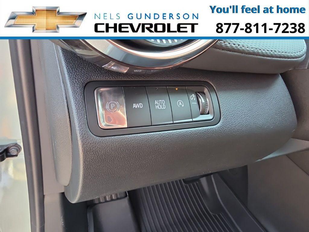 new 2026 Chevrolet Equinox car, priced at $34,900