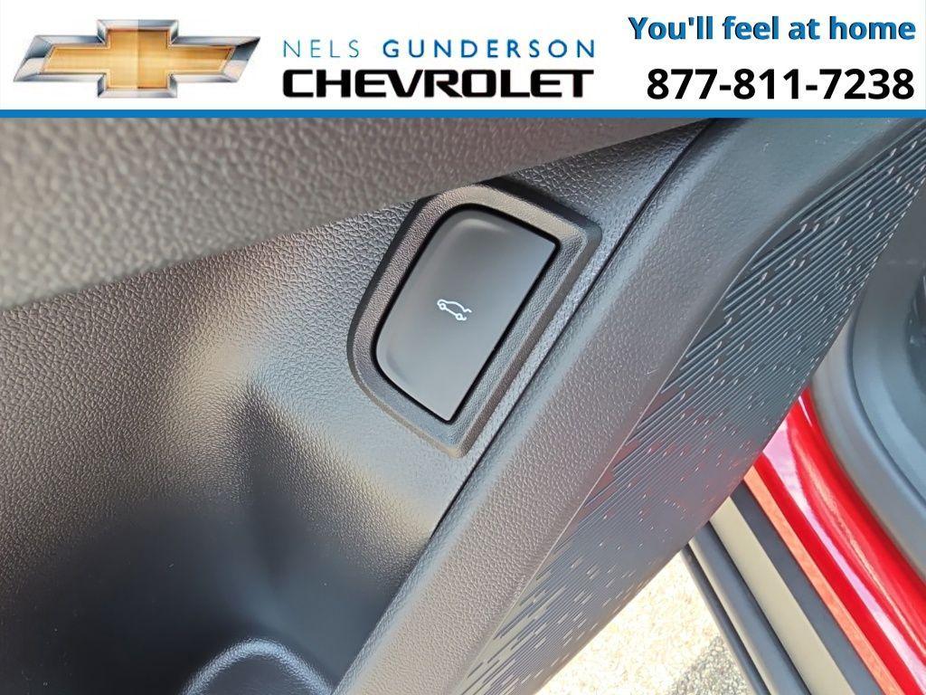 new 2026 Chevrolet Equinox car, priced at $35,035