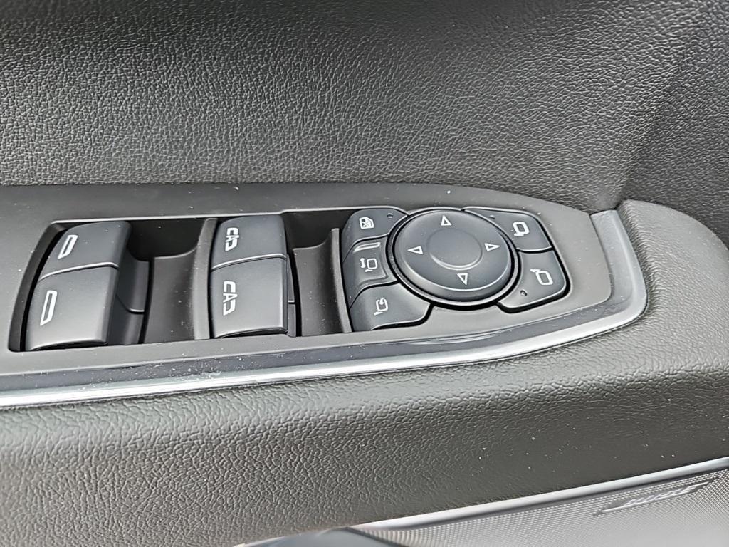 new 2025 Chevrolet Silverado 3500 car, priced at $77,280