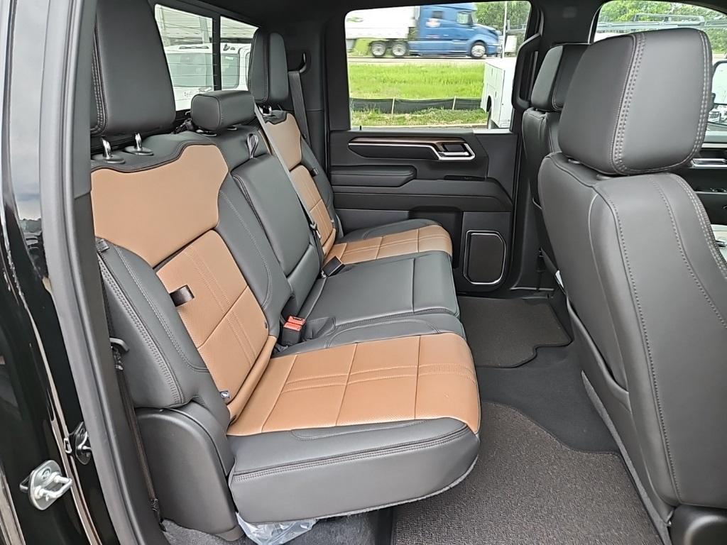 new 2025 Chevrolet Silverado 3500 car, priced at $77,280