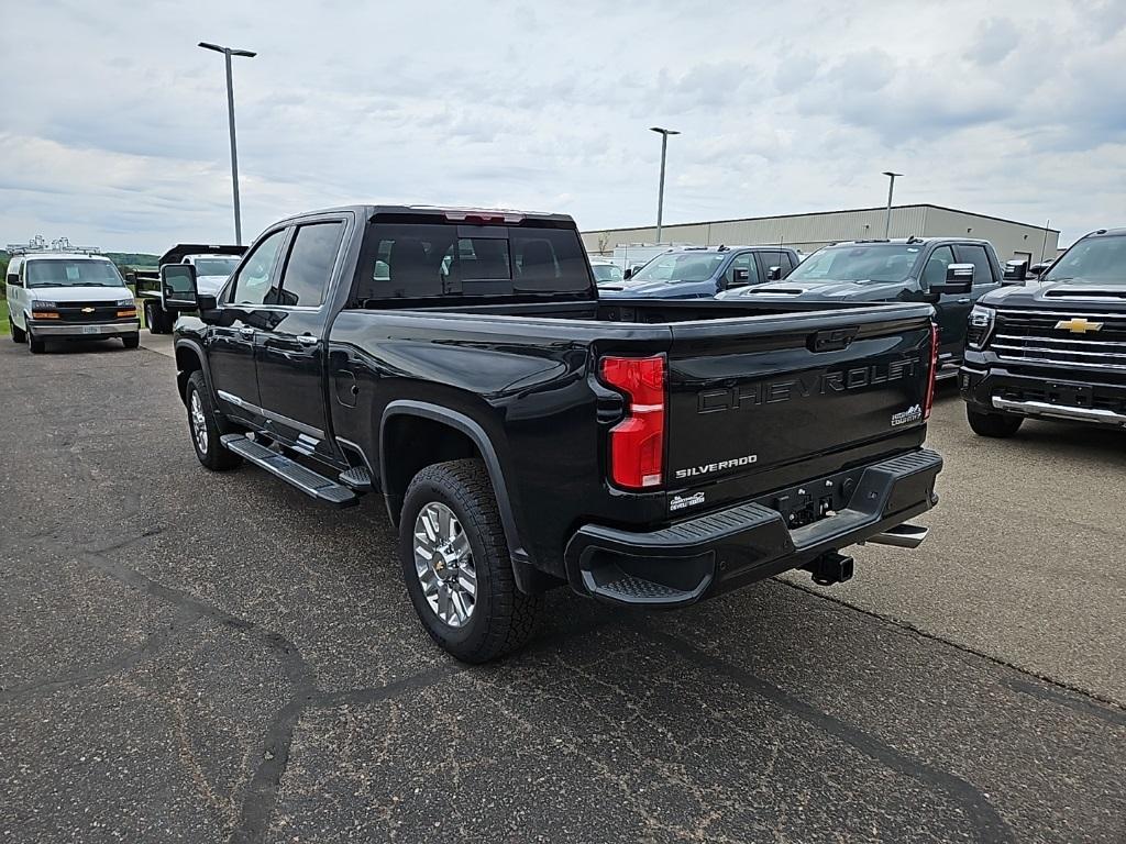new 2025 Chevrolet Silverado 3500 car, priced at $77,280