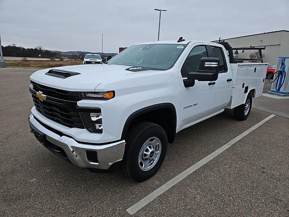 new 2024 Chevrolet Silverado 2500 car, priced at $68,900