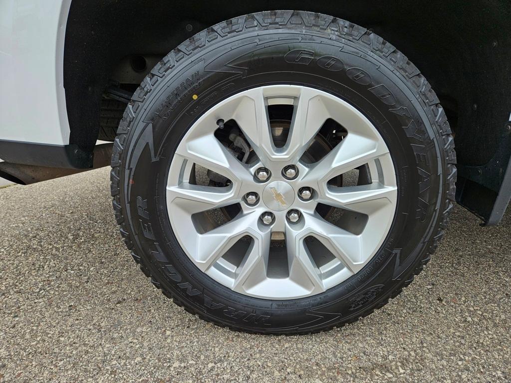 used 2023 Chevrolet Silverado 1500 car, priced at $33,900