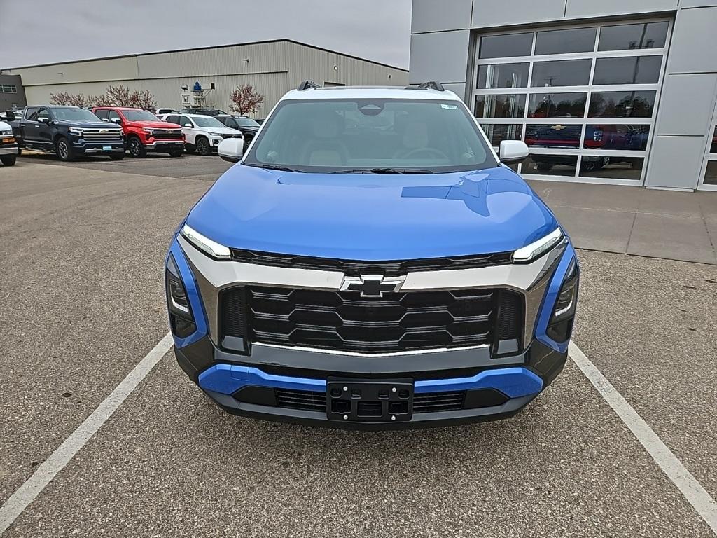 new 2025 Chevrolet Equinox car