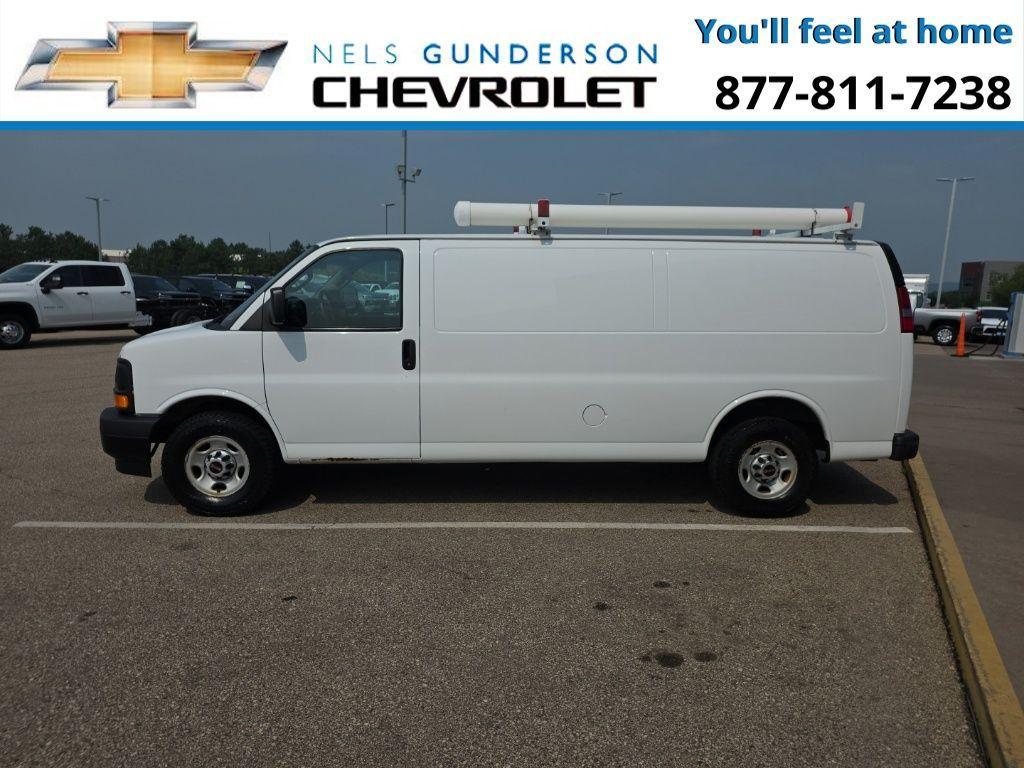 used 2017 GMC Savana 3500 car, priced at $13,900