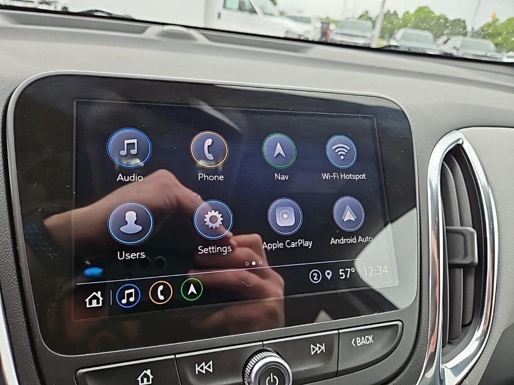 used 2022 Chevrolet Equinox car, priced at $22,900