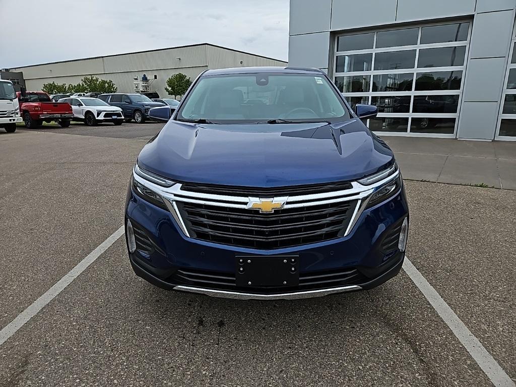 used 2022 Chevrolet Equinox car, priced at $22,900