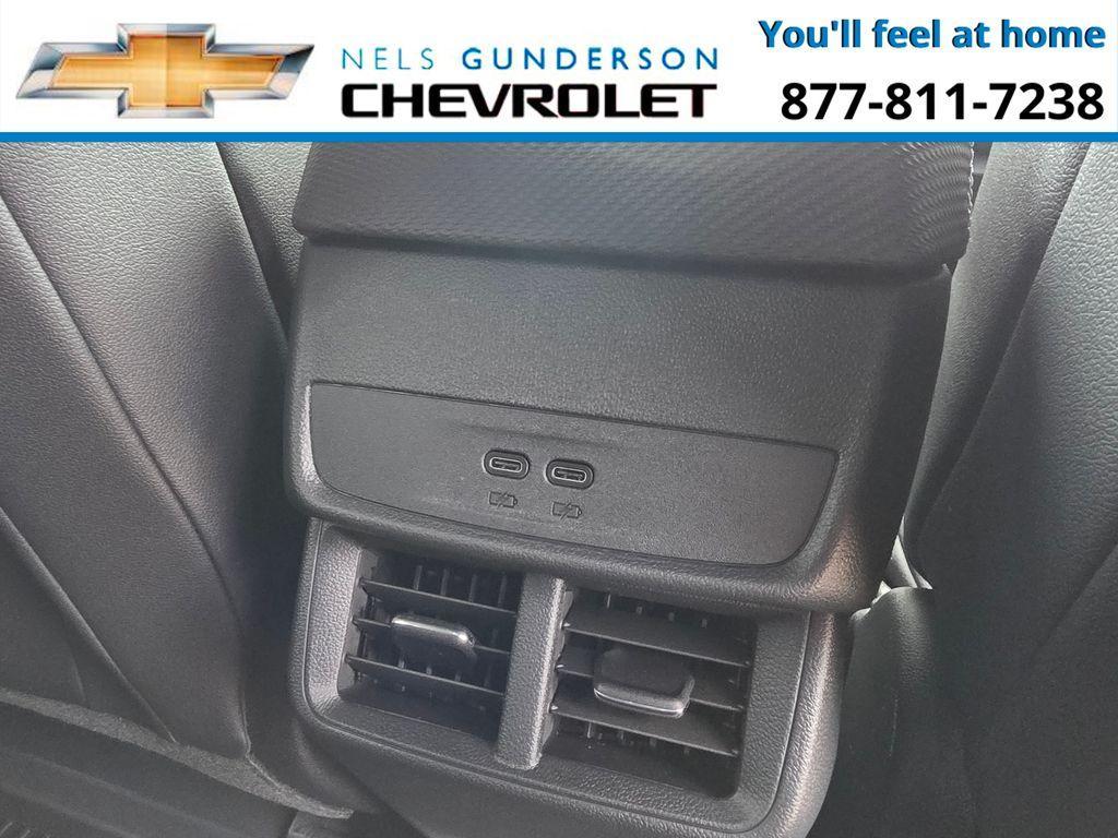 new 2026 Chevrolet Equinox car, priced at $35,500