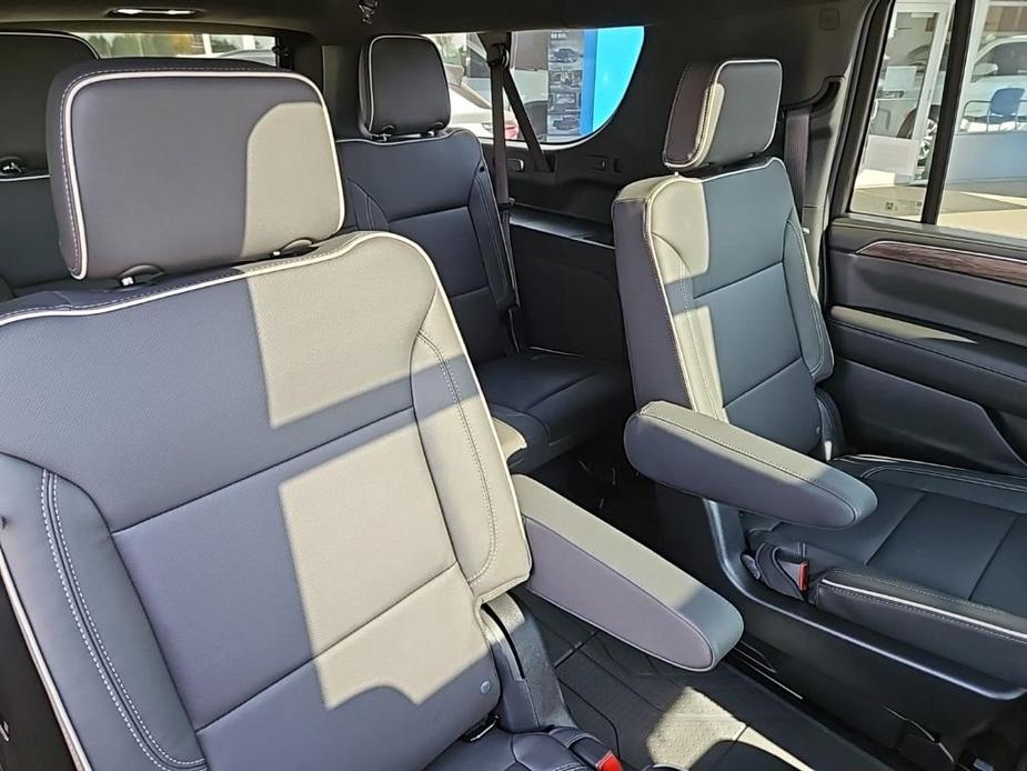 new 2024 Chevrolet Suburban car, priced at $83,700