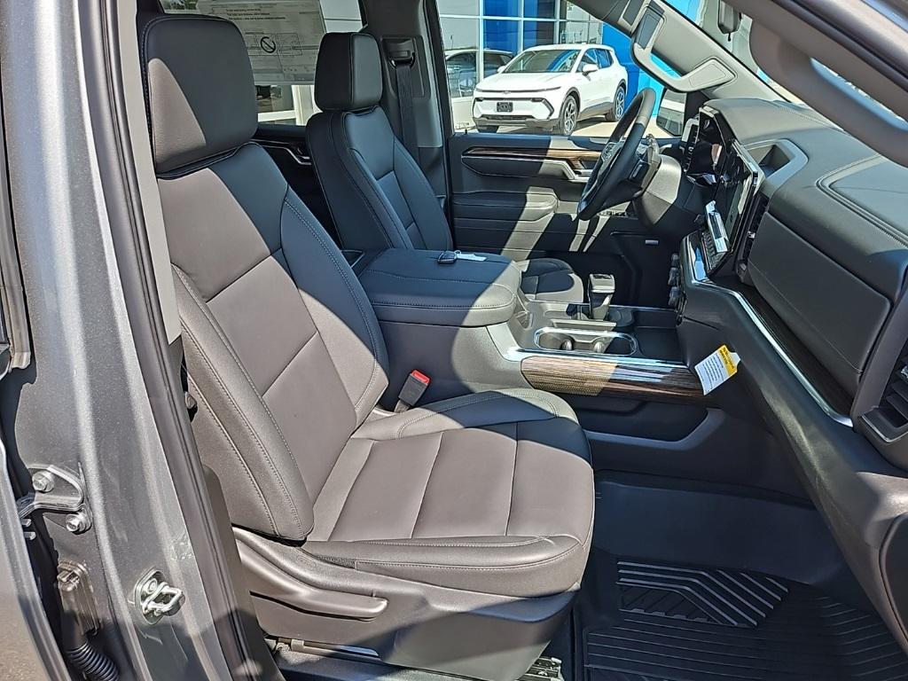 new 2025 Chevrolet Silverado 1500 car, priced at $66,605