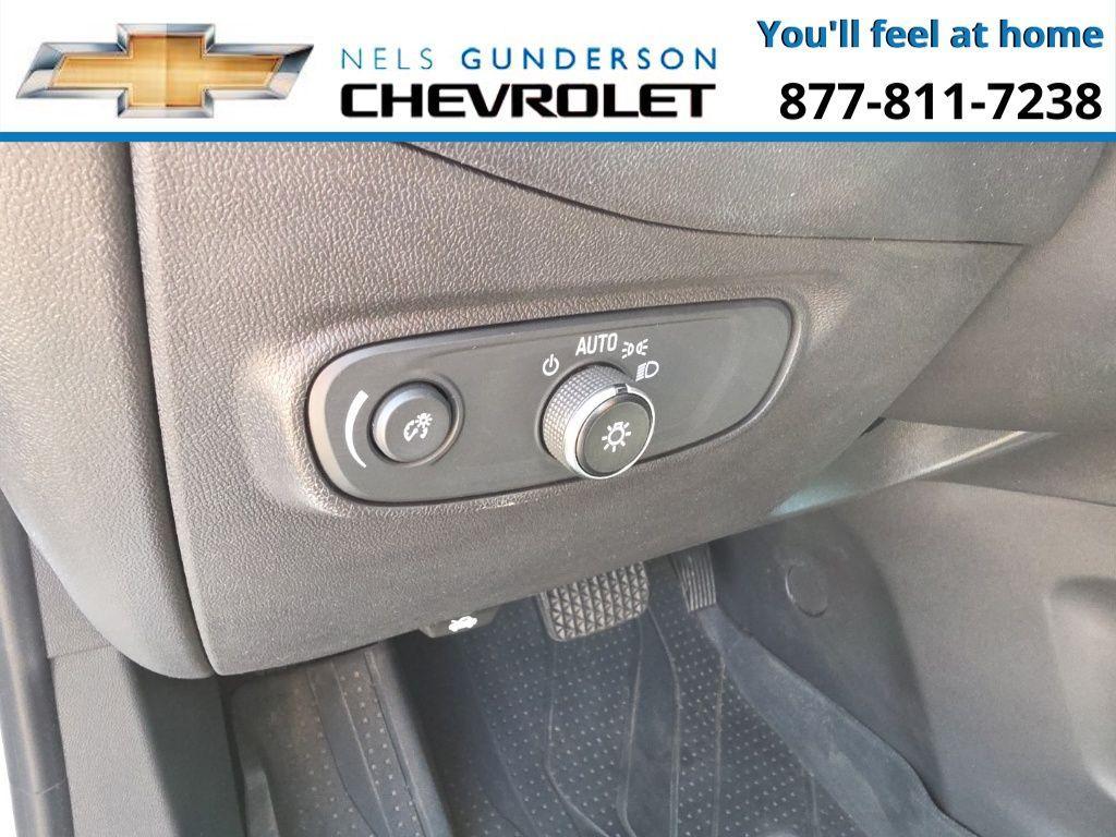 used 2022 Chevrolet Equinox car, priced at $21,900