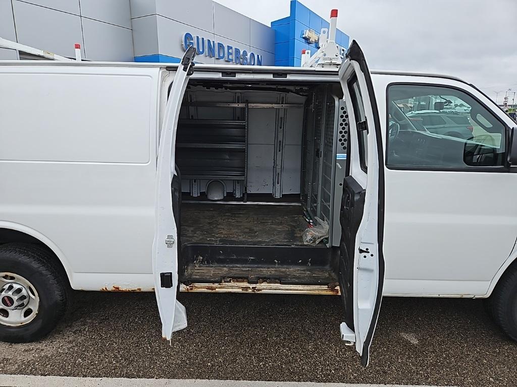 used 2016 GMC Savana 3500 car