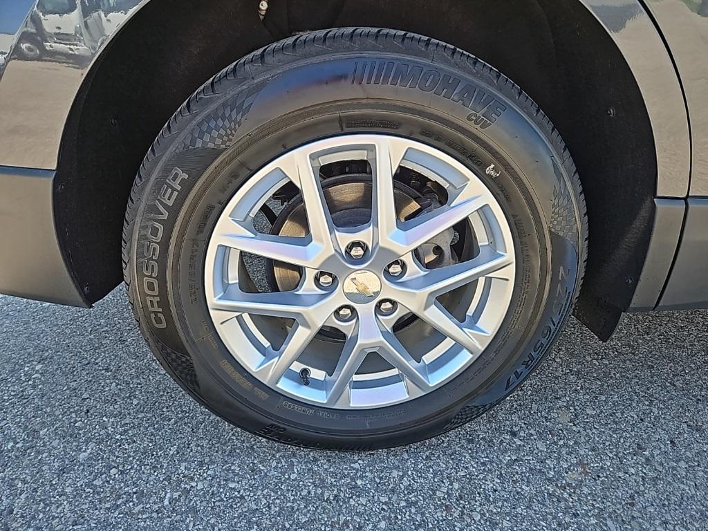 used 2022 Chevrolet Equinox car, priced at $20,900