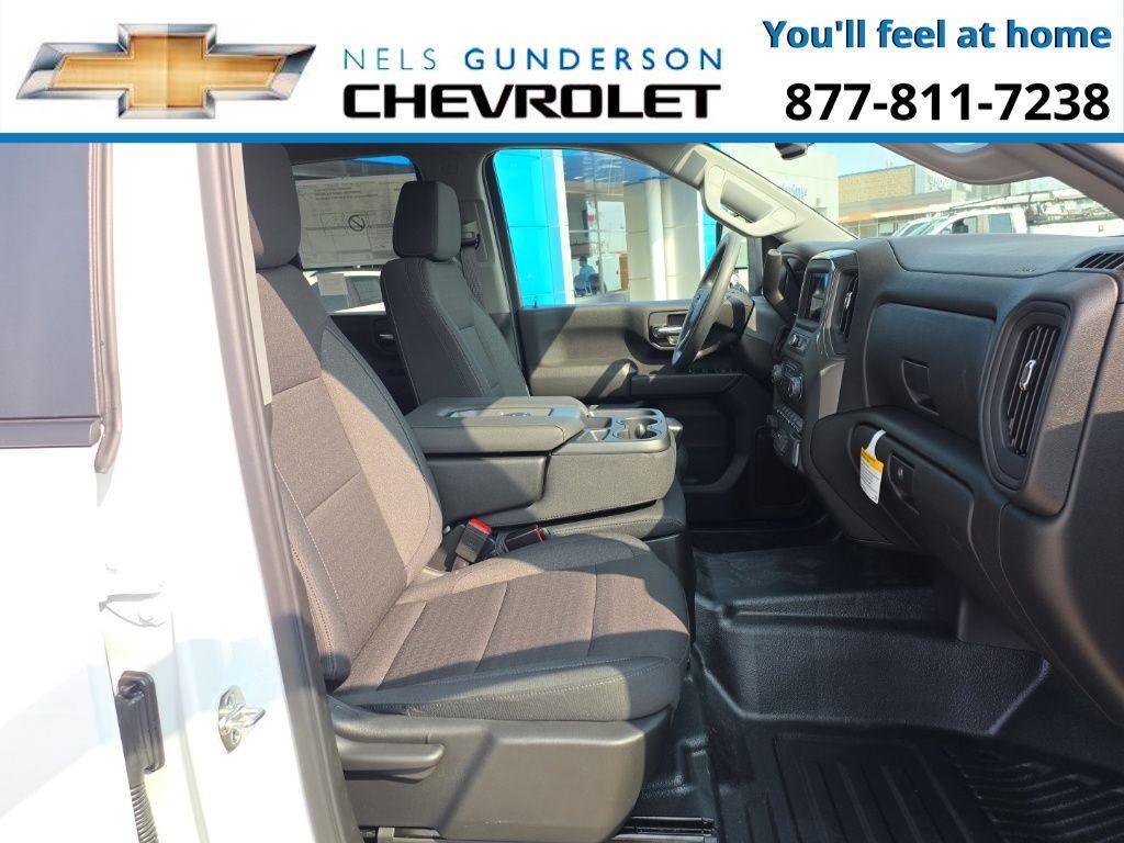 new 2026 Chevrolet Silverado 3500 car