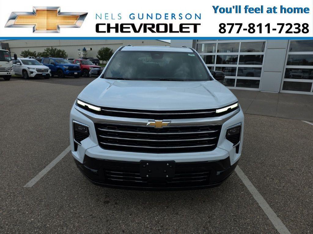 new 2026 Chevrolet Traverse car, priced at $61,200